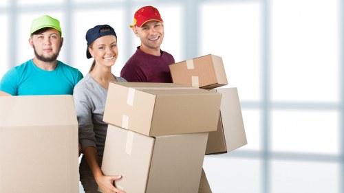 Removal van helping a local move in Beddington