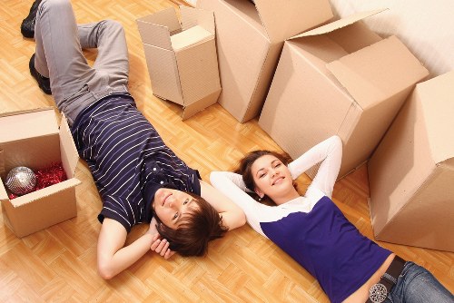 Local moving team providing removals near Beddington
